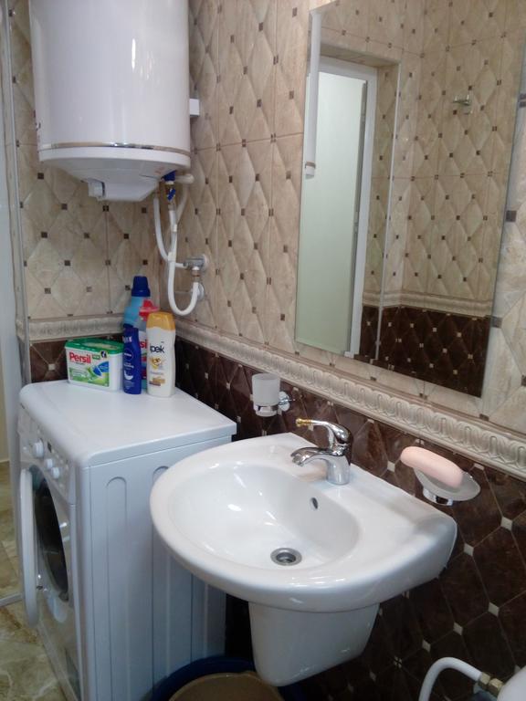 Apartment Tanita Pomorie Bagian luar foto