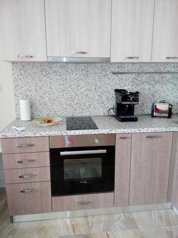 Apartment Tanita Pomorie Bagian luar foto
