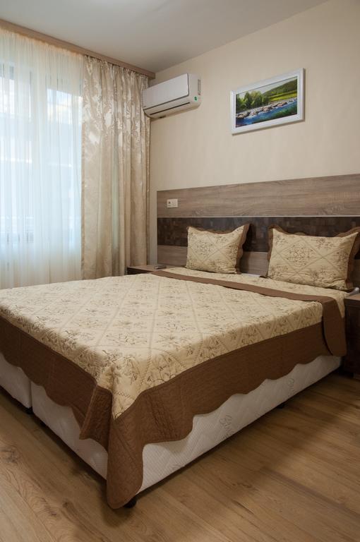 Apartment Tanita Pomorie Bagian luar foto