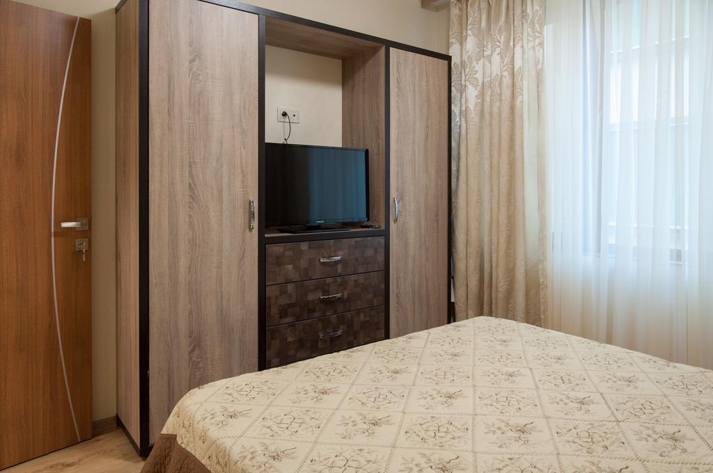 Apartment Tanita Pomorie Bagian luar foto